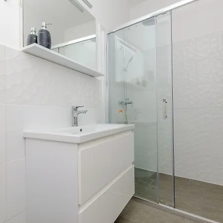 Appartamento And Columbo *