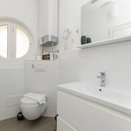 And Columbo Appartement